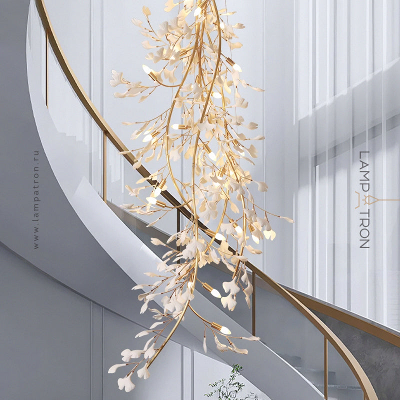 JULIETTA C LUX Chandelier by Lampadom - side view