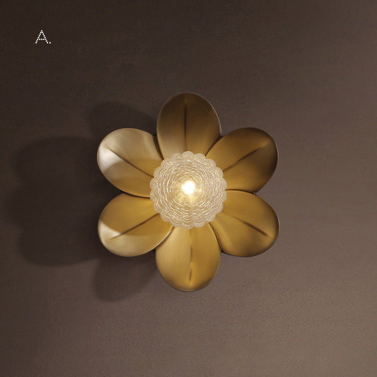 LOTUS Wall Light by Lampadom - scale reference