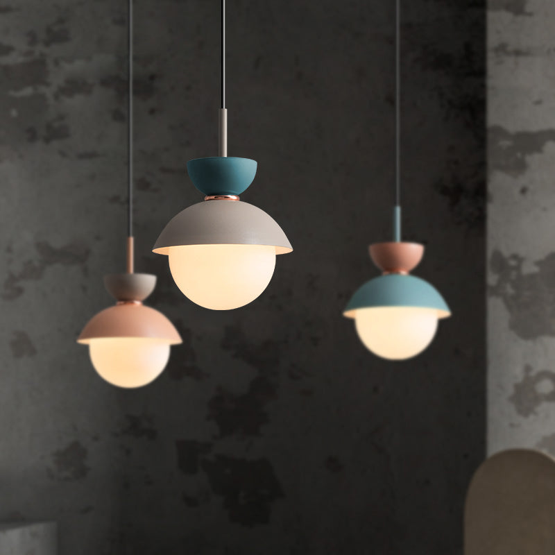 POMPON Pendant by Lampadom - close-up
