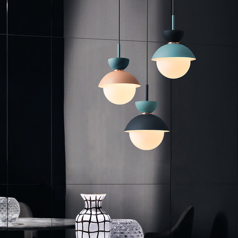 POMPON Pendant by Lampadom - ambient shot