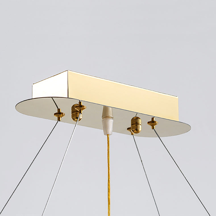 TESORO Linear Chandelier by Lampadom - detail view