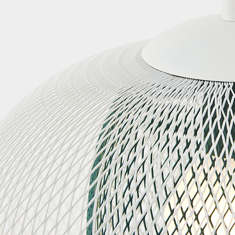 VANTA Pendant by Lampadom - scale reference